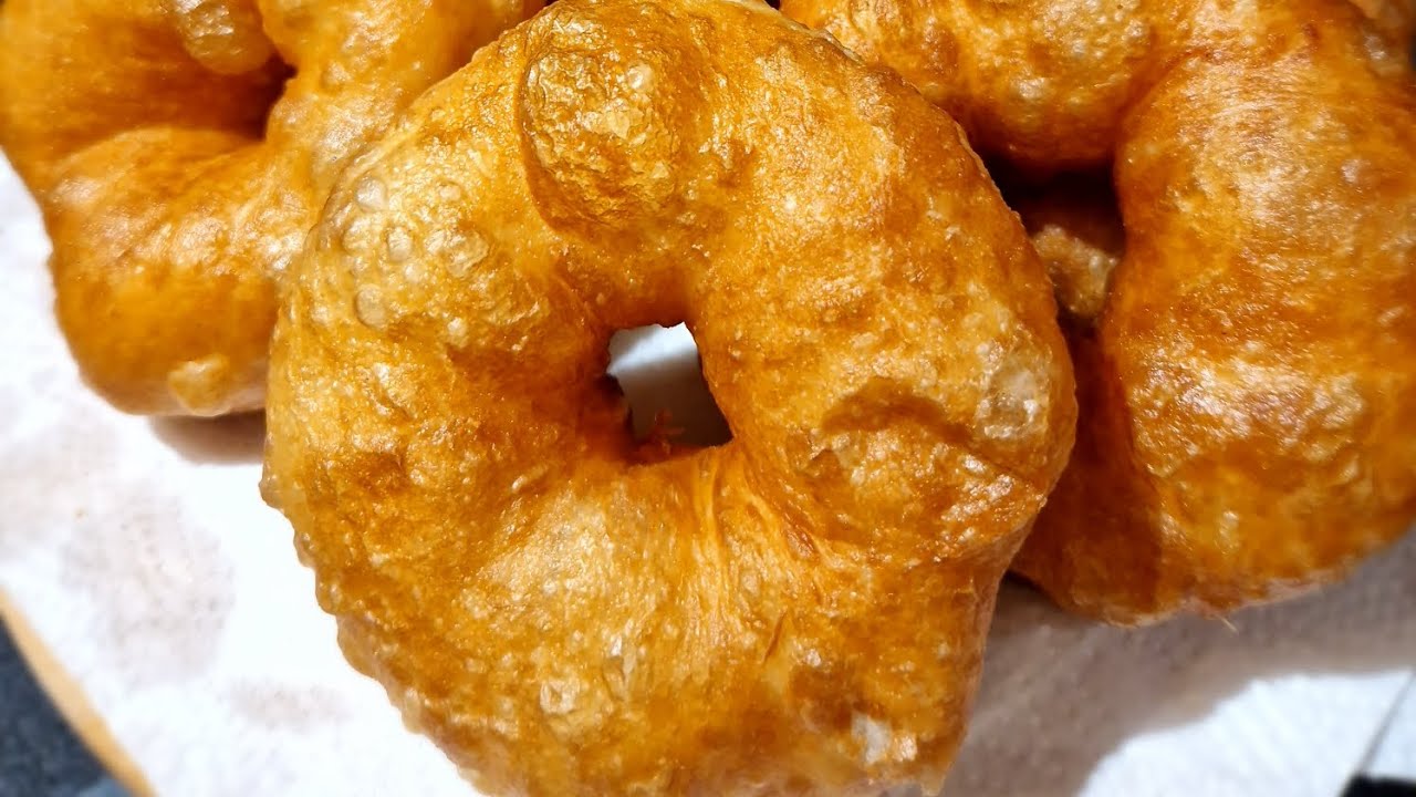 Chebakia and sfenj Moroccan sweets