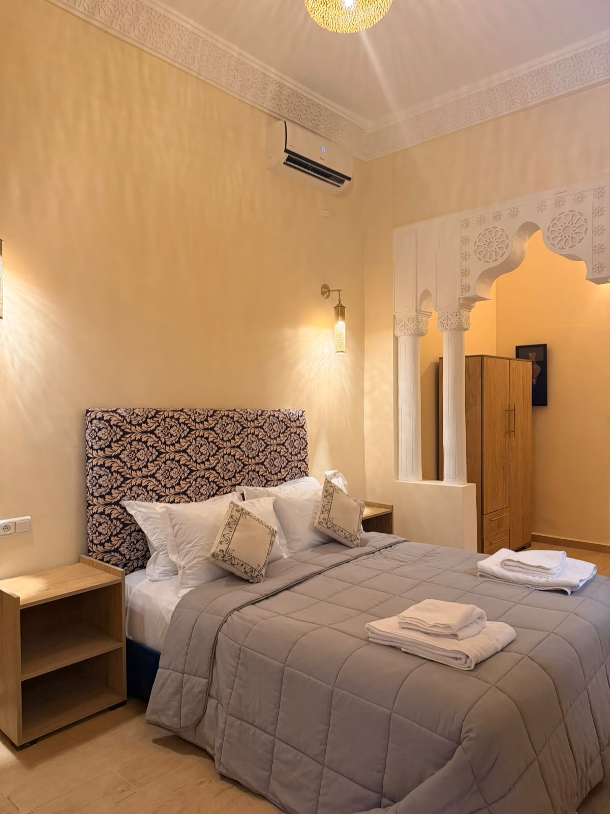 Lune bedroom two